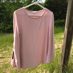 Super soft pink sweater with ruched sleeves
